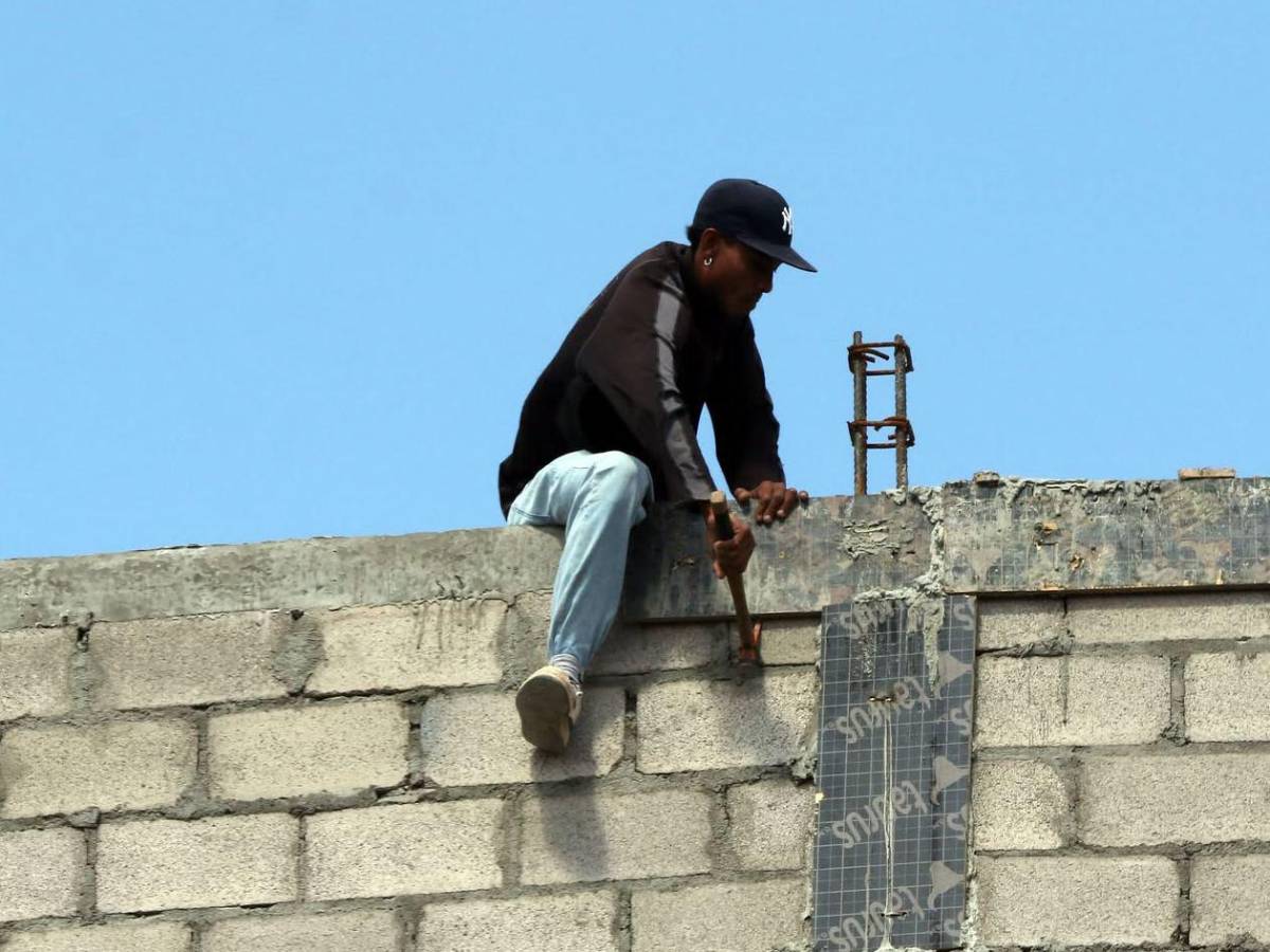 Chelato Uclés: Nueva gradería casi lista para el clásico Olimpia vs Motagua​​​​​