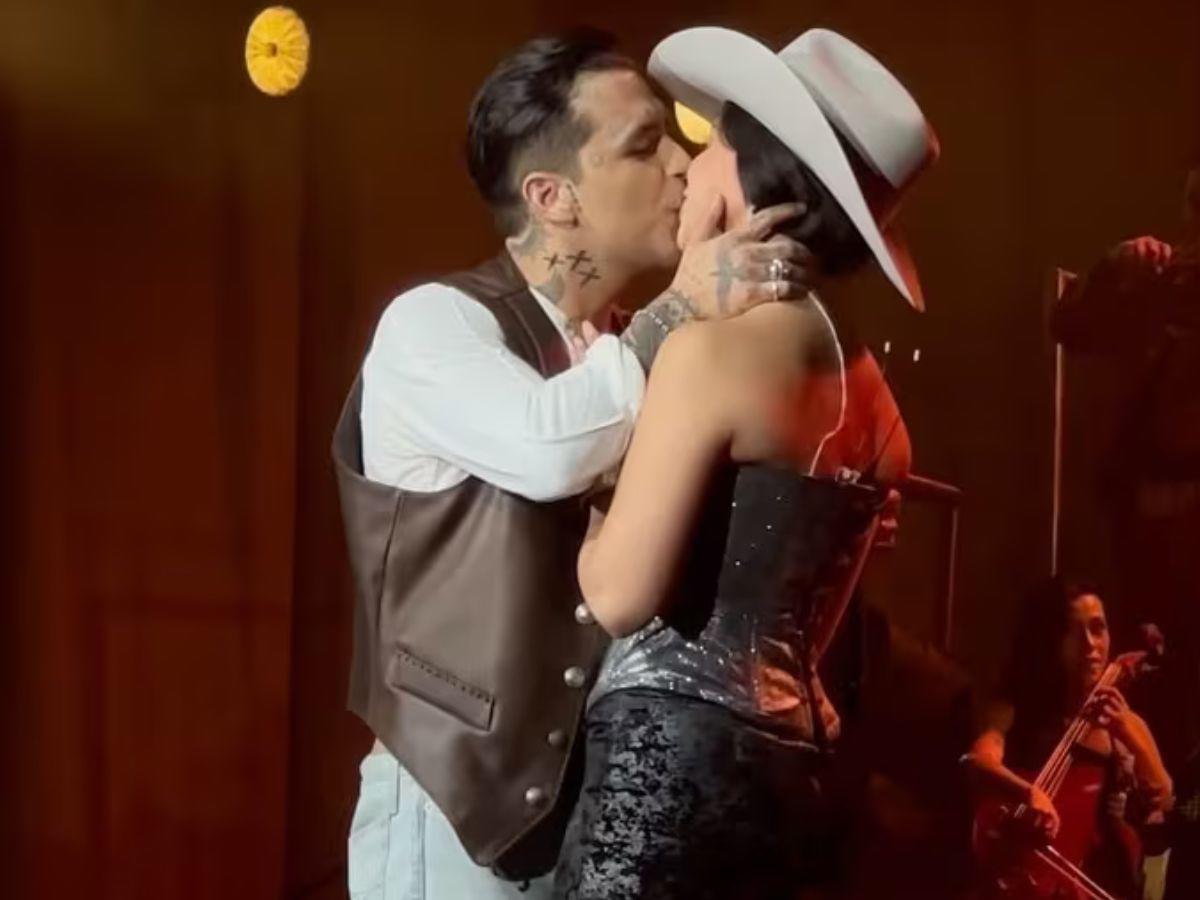 Christian Nodal confiesa que se casó con Ángela en secreto en Roma antes de su boda en México