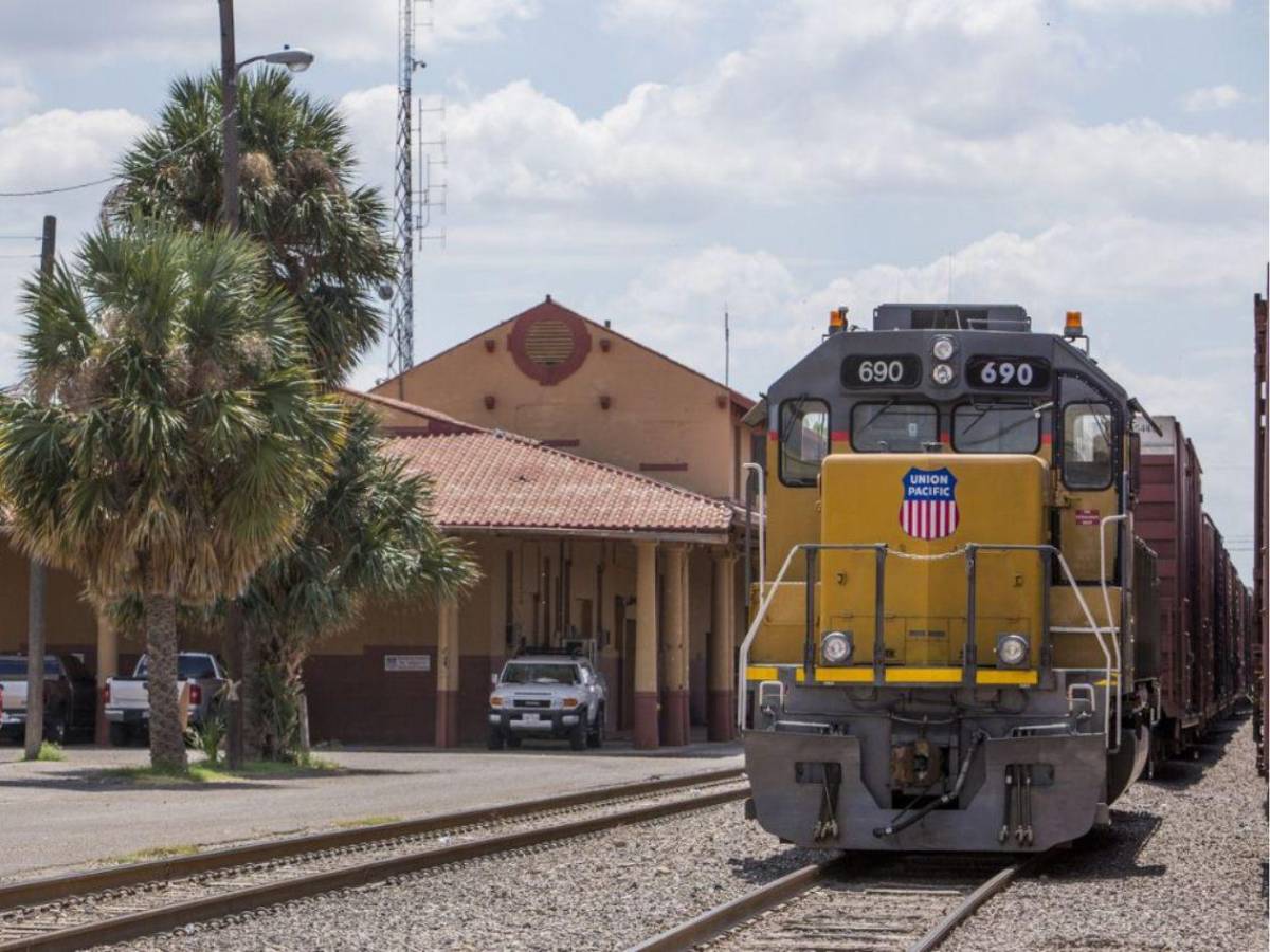 Un menor y un joven hondureño entre los seis fallecidos en un vagón de tren en Texas