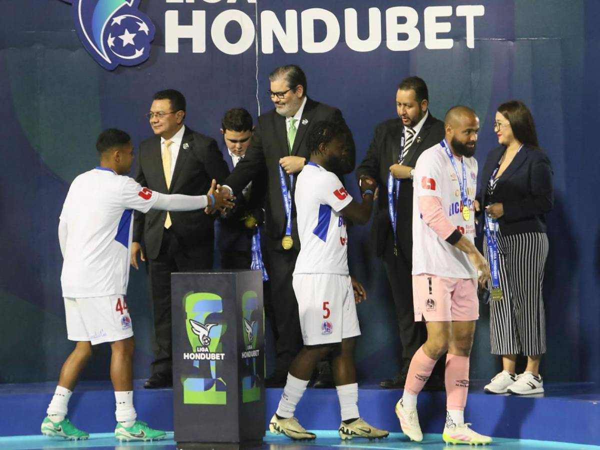 Olimpia celebra la Copa 40, Espinel como nunca antes visto y gesto de Marathón