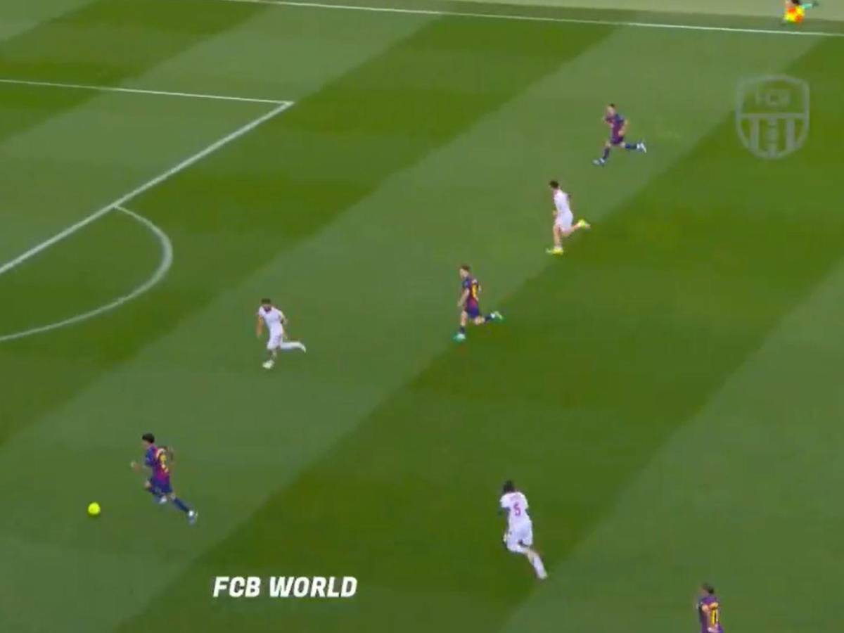 Festín de Barcelona, polémica, reacción de Hansi Flick y exhibición de Raphinha