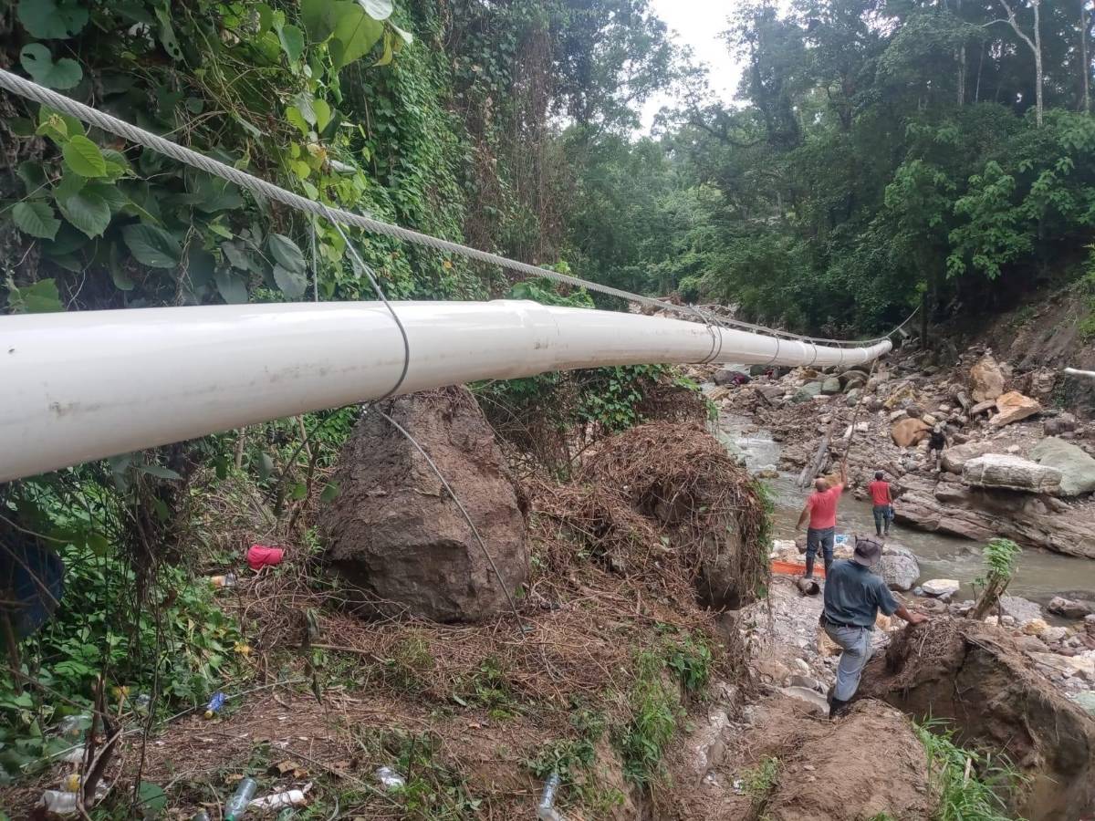 Desesperados en Copán Ruinas porque llevan más de 20 días sin agua potable