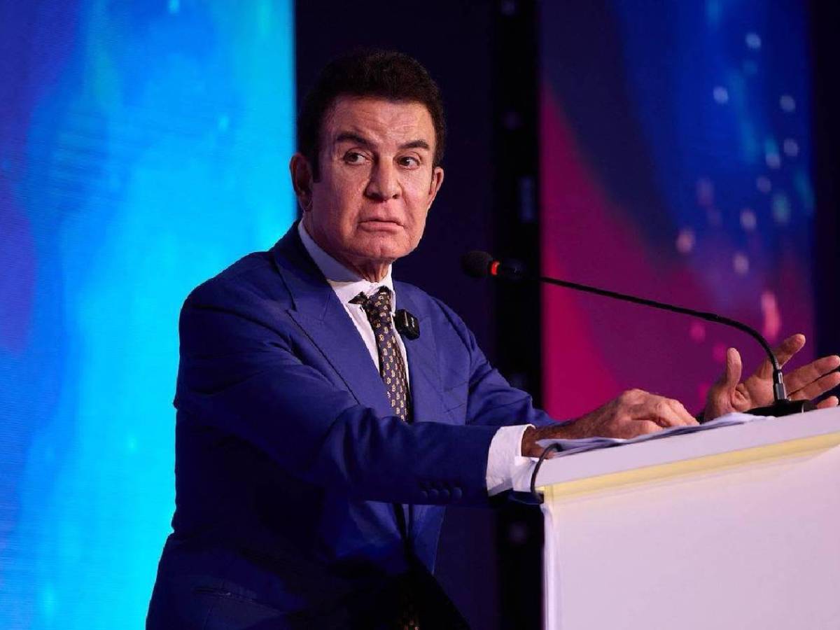 Nasralla revela por qué no estuvo en partido de Honduras: Espíritus malignos me impidieron