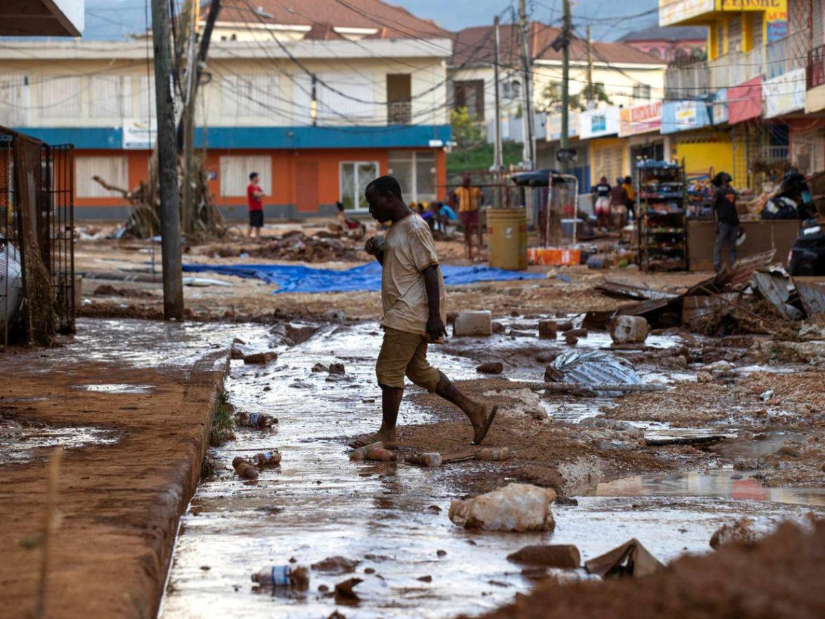 ¡Lo perdieron todo! Imágenes que muestran la furia del huracán Melissa
