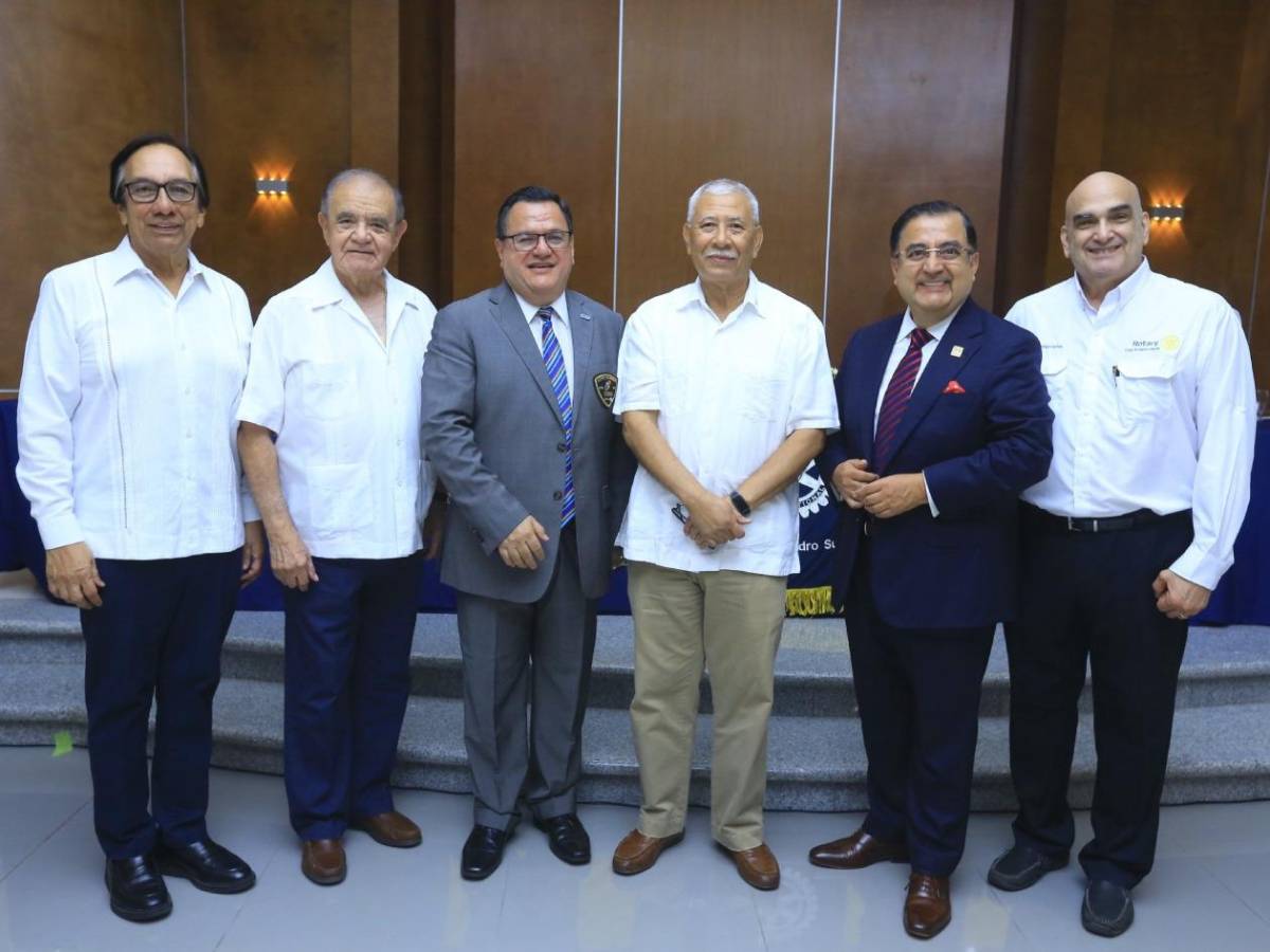 Celebran 120 aniversario de Rotary International en SPS