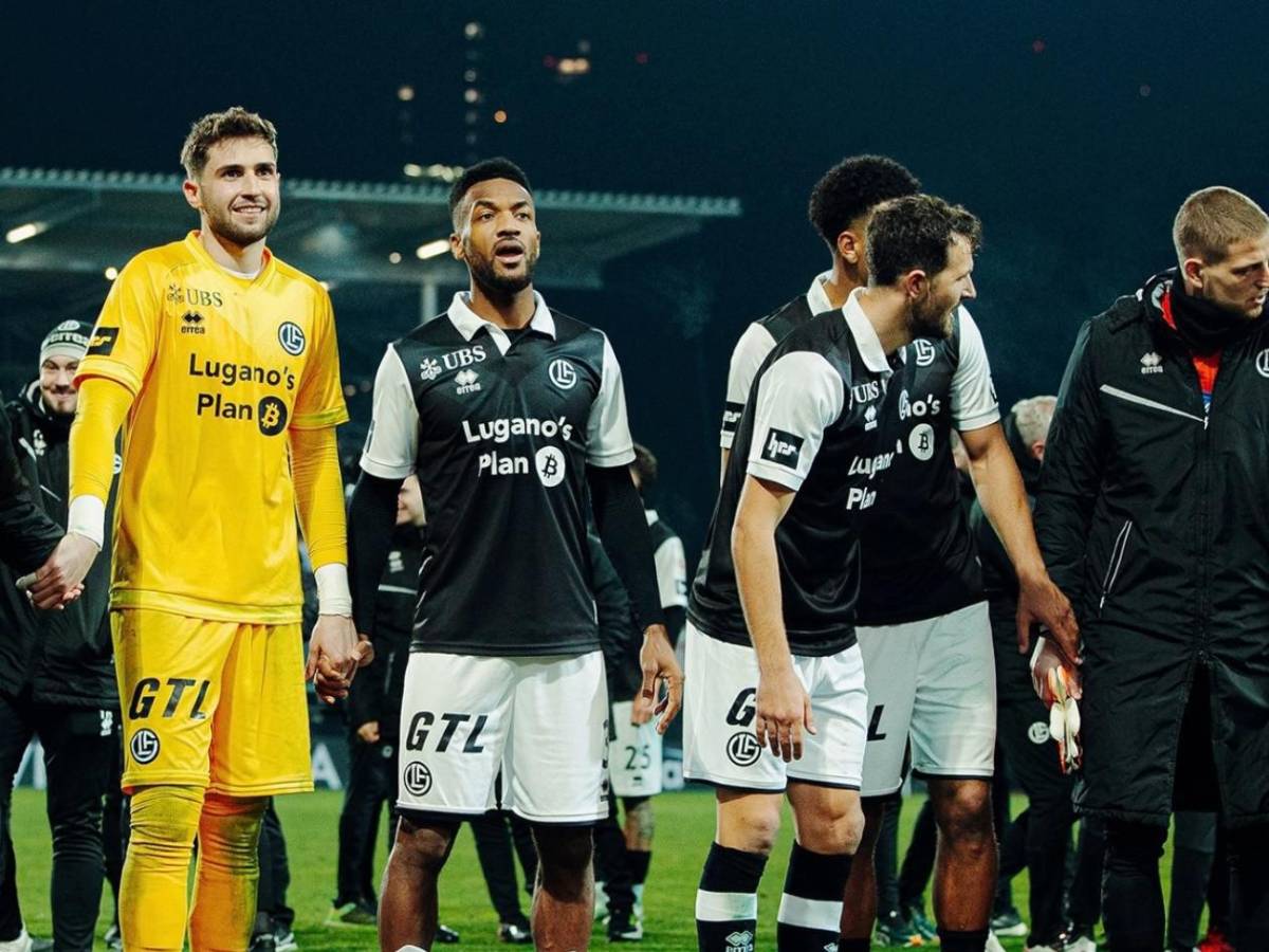 Histórico: Así es el equipo europeo que sorpresivamente compró a Dereck Moncada