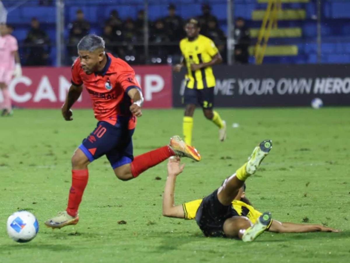 Bronca del Real España en Guatemala, decepción y eufórico festejo de Municipal