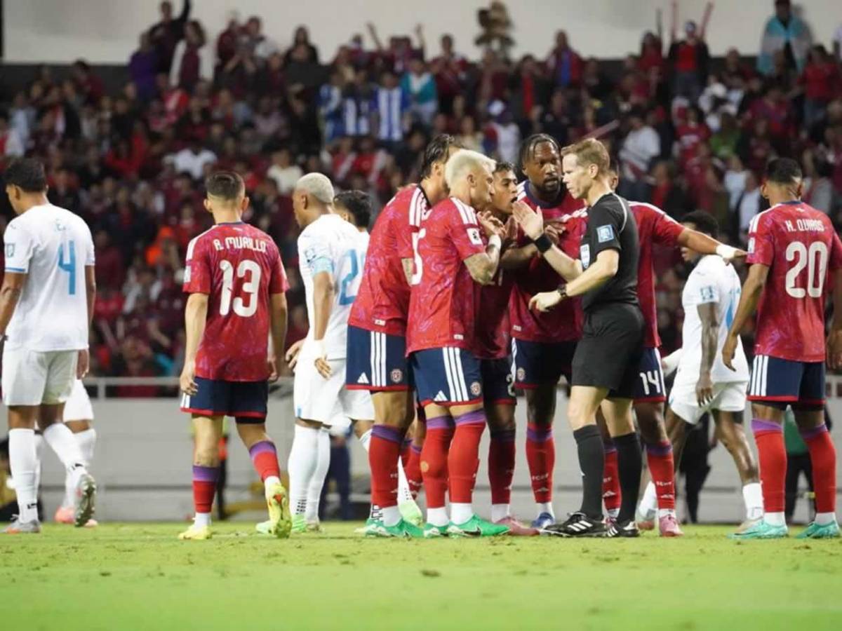 Honduras, afuera del Mundial: decepción, llanto de Rueda y bronca en Costa Rica