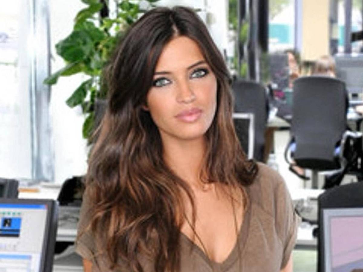 Sara Carbonero, ex de Iker, ingresada de emergencia a UCI: Lo último sobre su salud