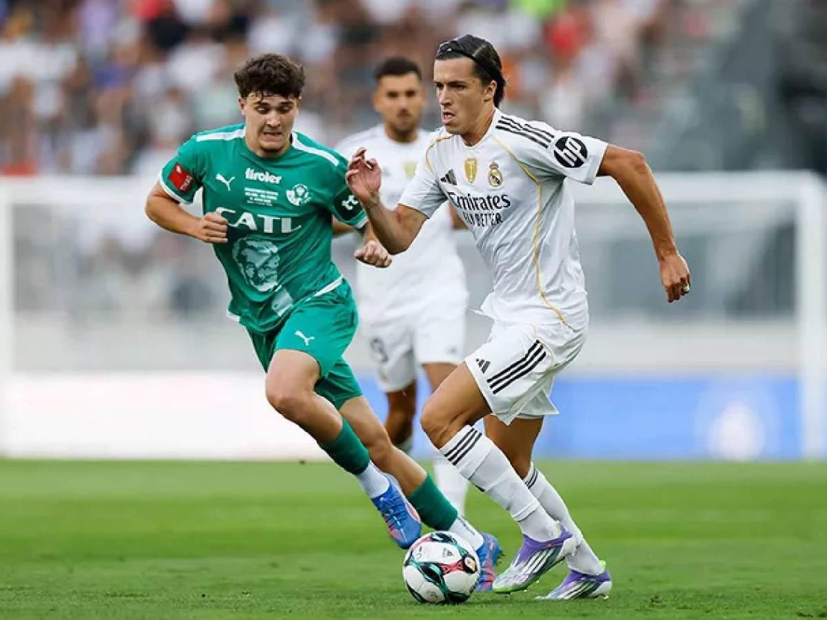 Real Madrid goleó: Mbappé con la 10, hincha se infiltró y así reaccionó el francés