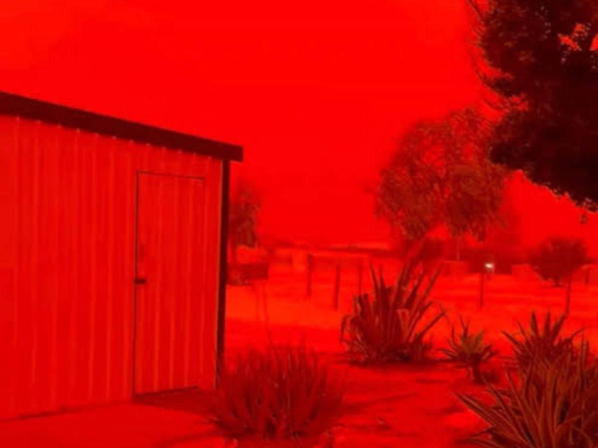 Cielos de Australia se tiñen de rojo y lo califican como “escena apocalíptica”