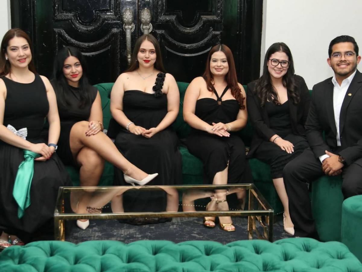 Premios DIEZ: Bellezas, mundialista y personalidades engalanaron el evento