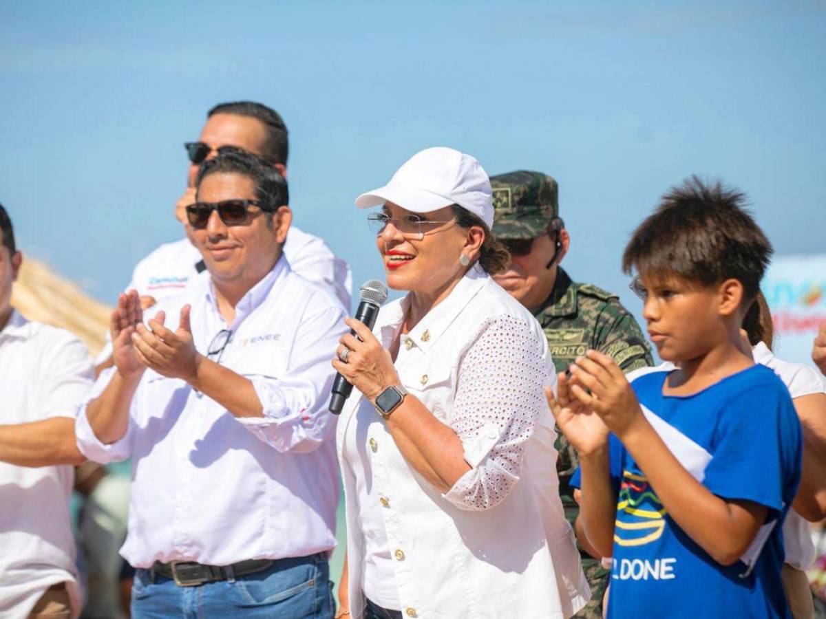 Gobierno inaugura rompeolas para proteger Utila y abrir puertas al turismo