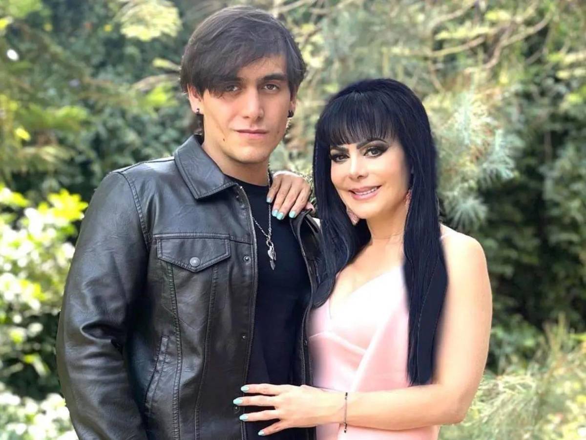 Maribel Guardia e Imelda Garza en discordia por las cenizas de Julián Figueroa