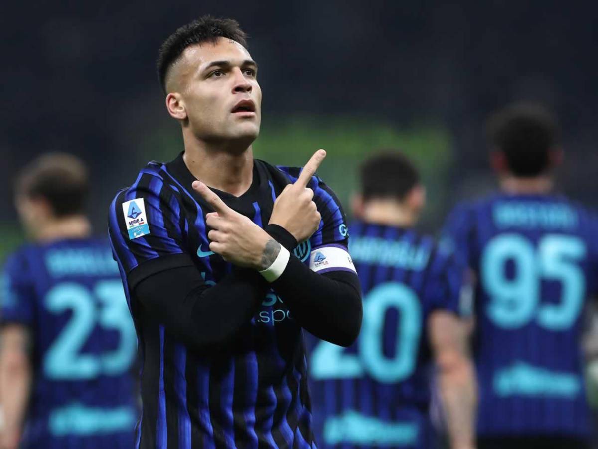 Barcelona, con todo al mercado: los dos fichajes de Flick para la próxima temporada