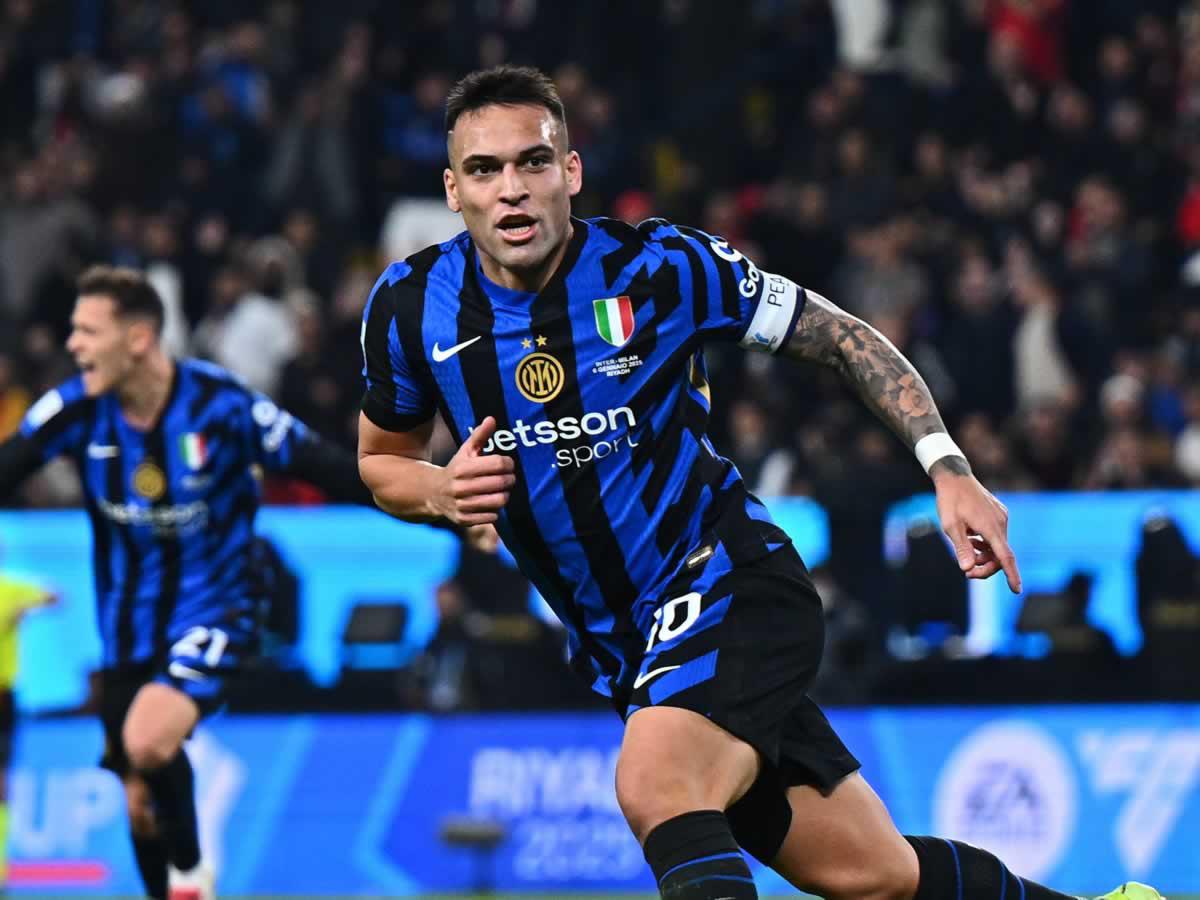 Lautaro Martínez fue quien abrió el marcador en la final de la Supercopa de Italia.
