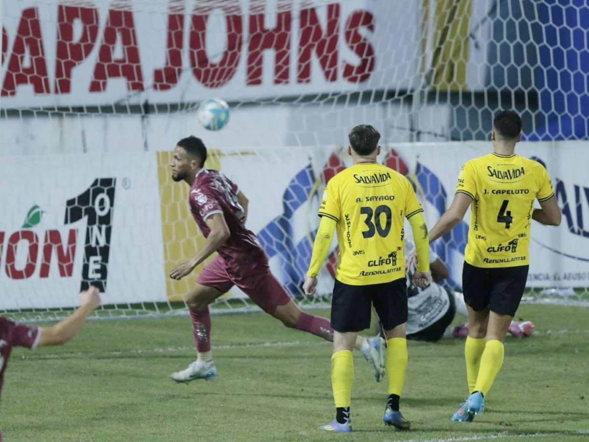 Bronca del Real España vs Motagua, agresión, estreno de goleadores y bellas chicas