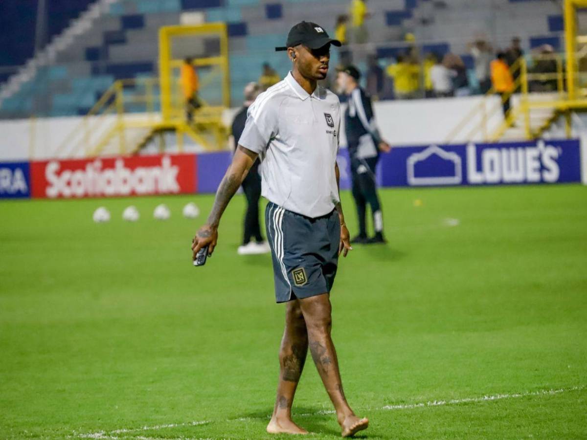 ¿Quién es la chica de amarillo? Ambientazo y locura por Son en la previa del Real España-LAFC