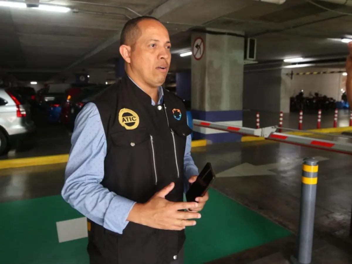 Celulares, computadora y escáneres: hallazgos en Nueva Med, clínica denunciada por LA PRENSA