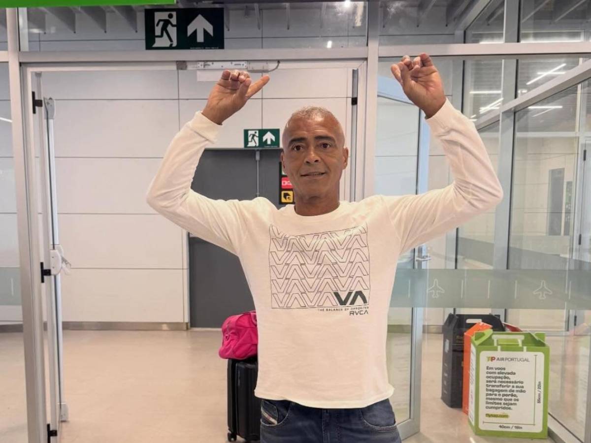 Escándalo: Romario cambia a su novia de 25 años por su mejor amiga y ella reacciona