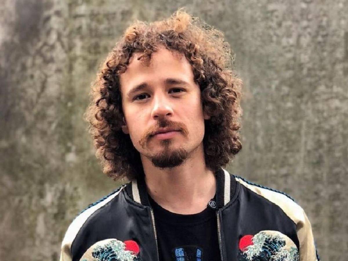 Luisito Comunica muestra progreso después de ser hospitalizado de emergencia