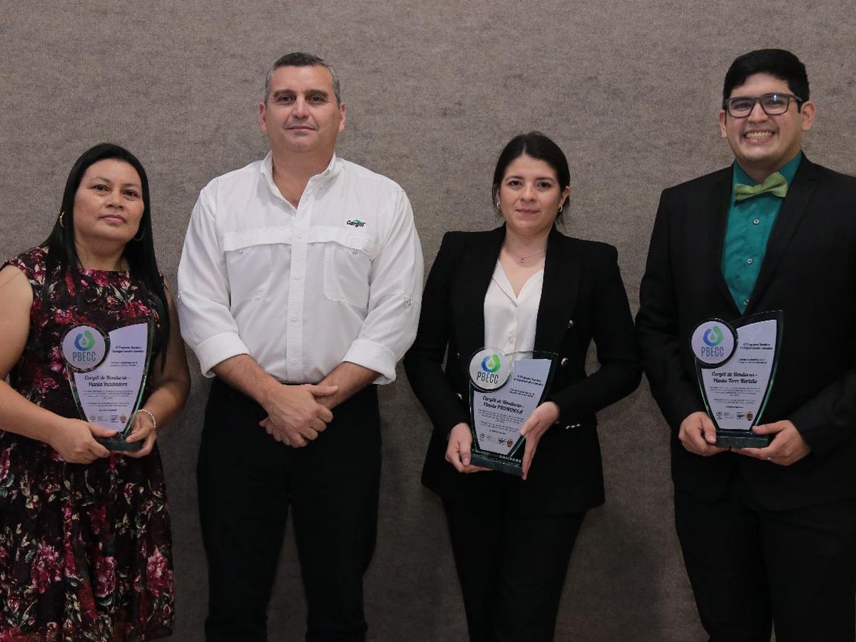 Cargill Honduras recibe premios Bandera Ecológica por sus acciones para proteger al planeta