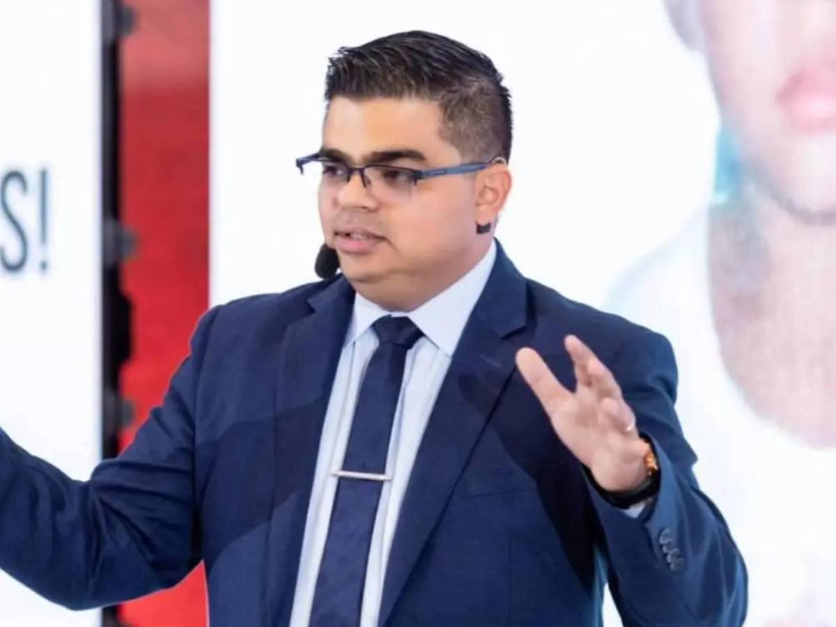 Rely hace aclaración acerca de la polémica con Kervin Arriaga sobre la horchata y da consejo