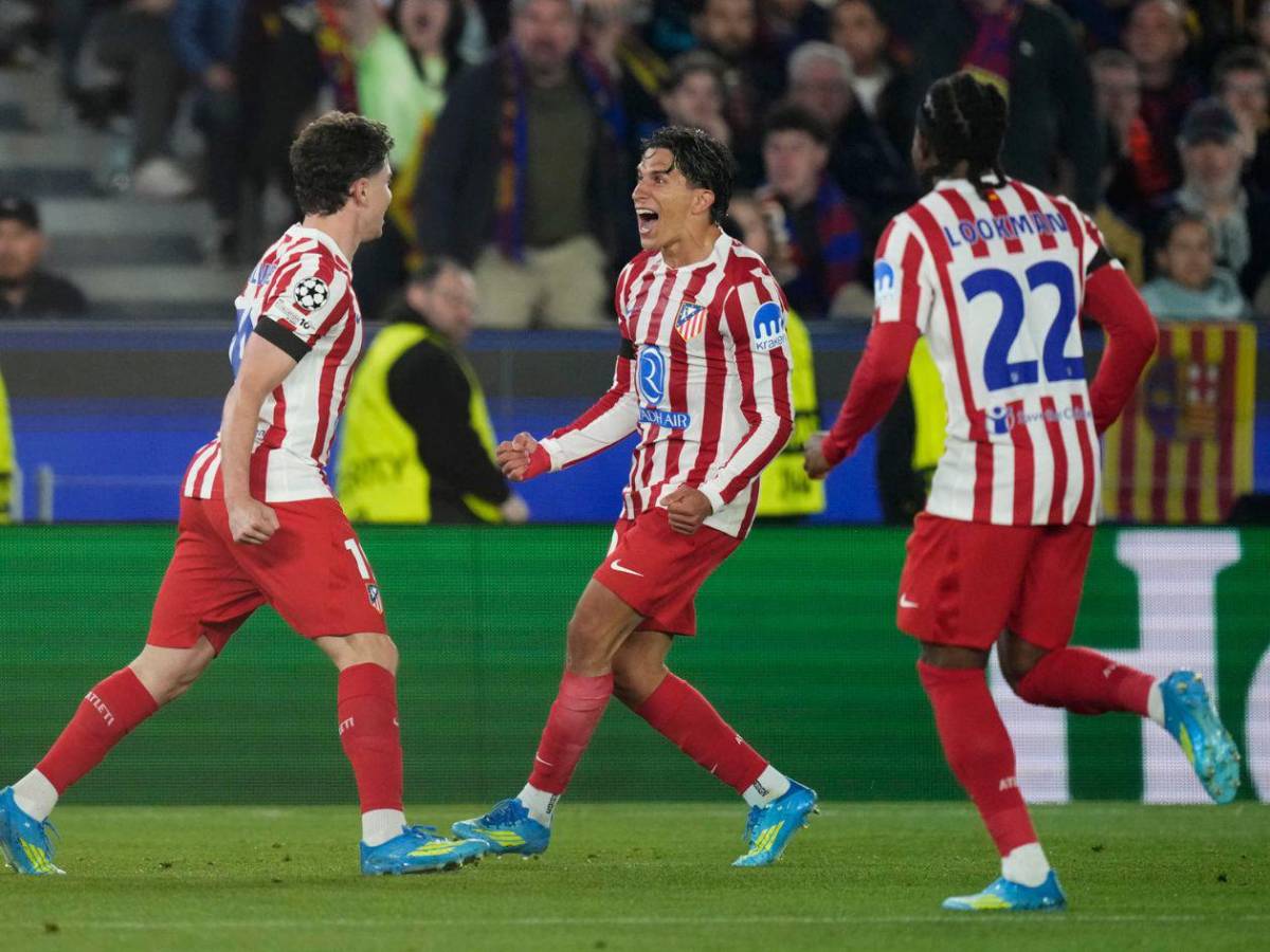 Atlético pega primero, penal no pitado al Barcelona e incidente previo al partido