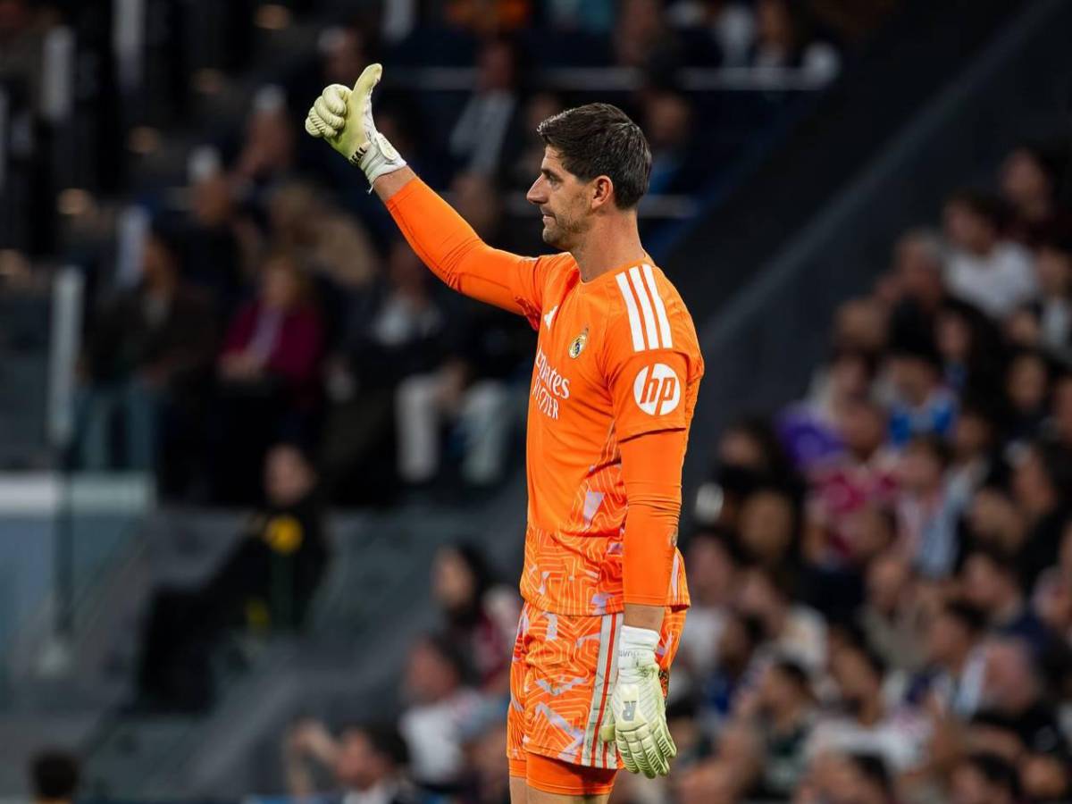 Courtois vive calvario antes de El Clásico: quiso jugar y terminó fuera por increíble motivo