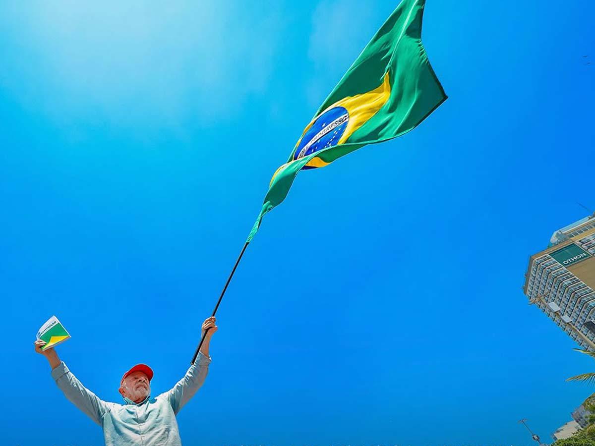 Cinco claves de la victoria de Lula sobre Flávio Bolsonaro en las elecciones de Brasil