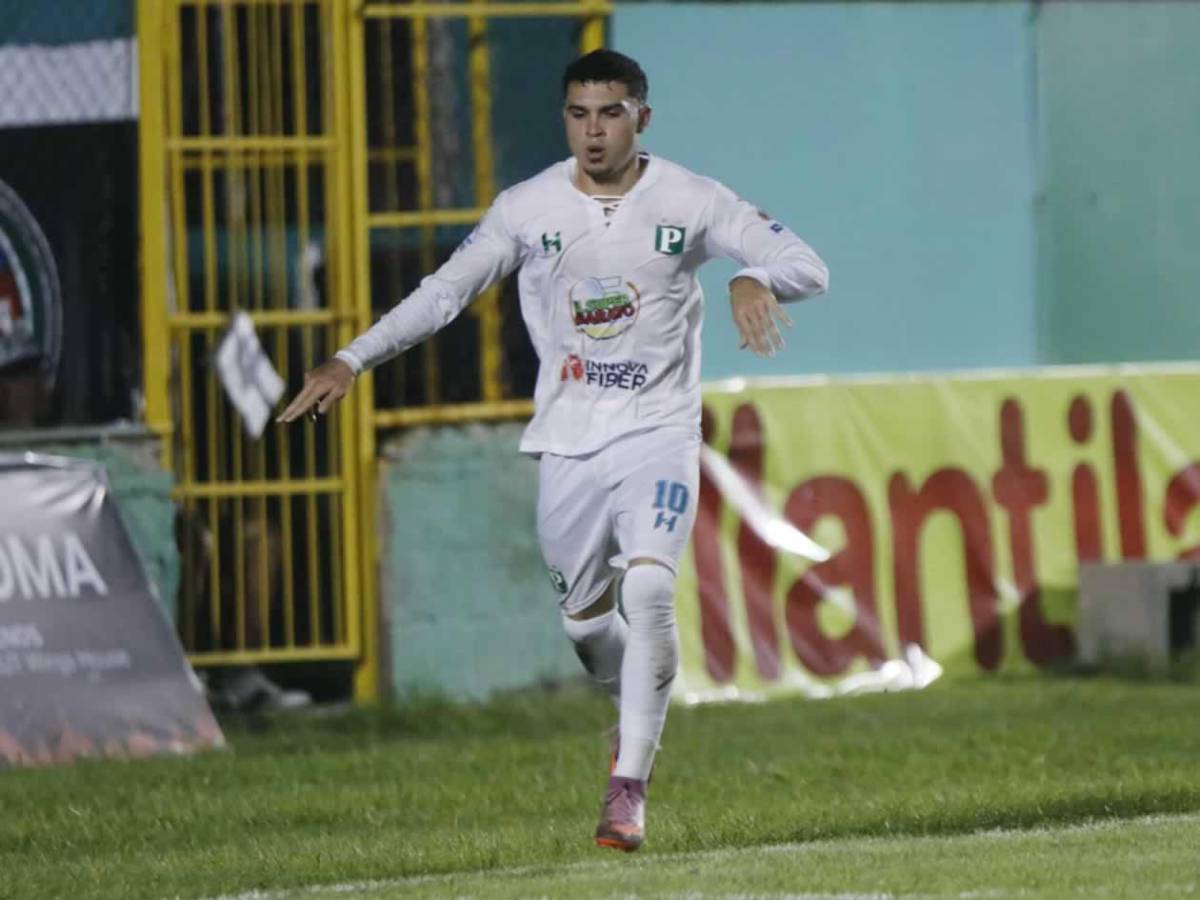 Erick Puerto llora tras su póker, locura en Choloma y fan más sexy del Platense