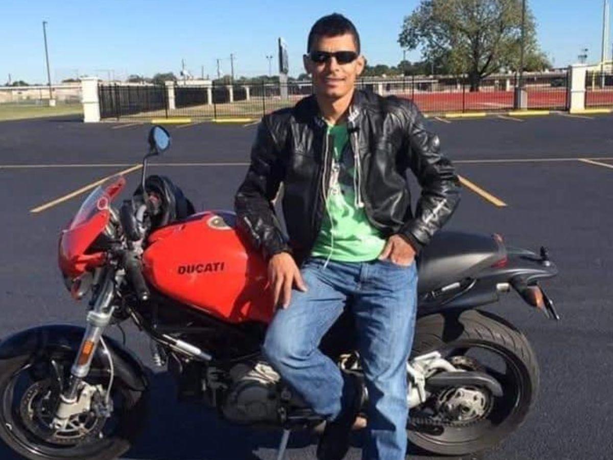 ¿Quién es la mujer que aceptó el reto de rescatar el velero Rosalinda?