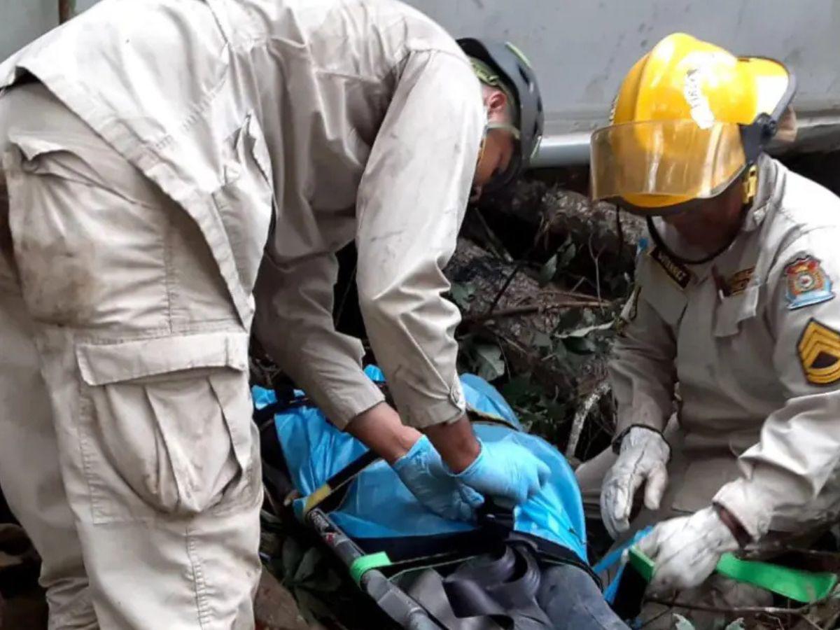 Salen a la luz las posibles causas del accidente de bus en Intibucá