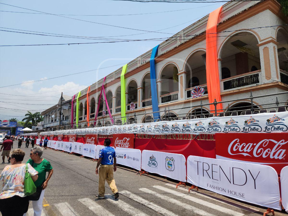 Todo listo en La Ceiba para el majestuoso desfile de carrozas y el Gran Carnaval Internacional