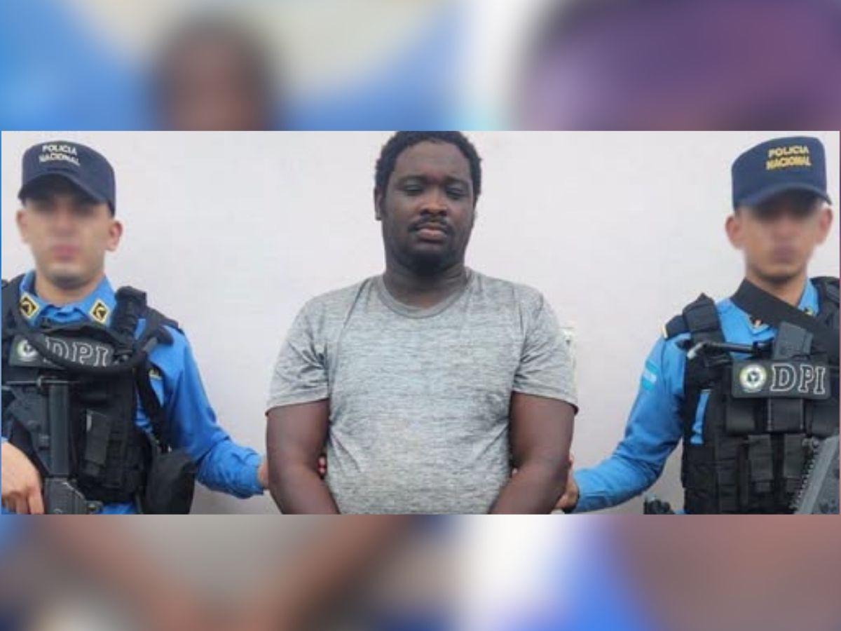 “Nunca lo conocí”: Jeremías Ávila niega vínculo con el asesinato de Dereck McNeil en Roatán