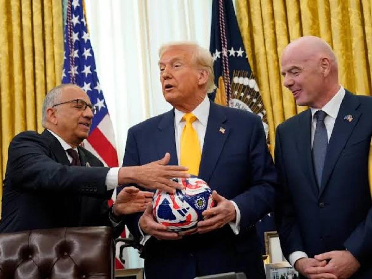 Escándalo sacude a FIFA: destapan salario secreto de Infantino y acuerdo con Trump