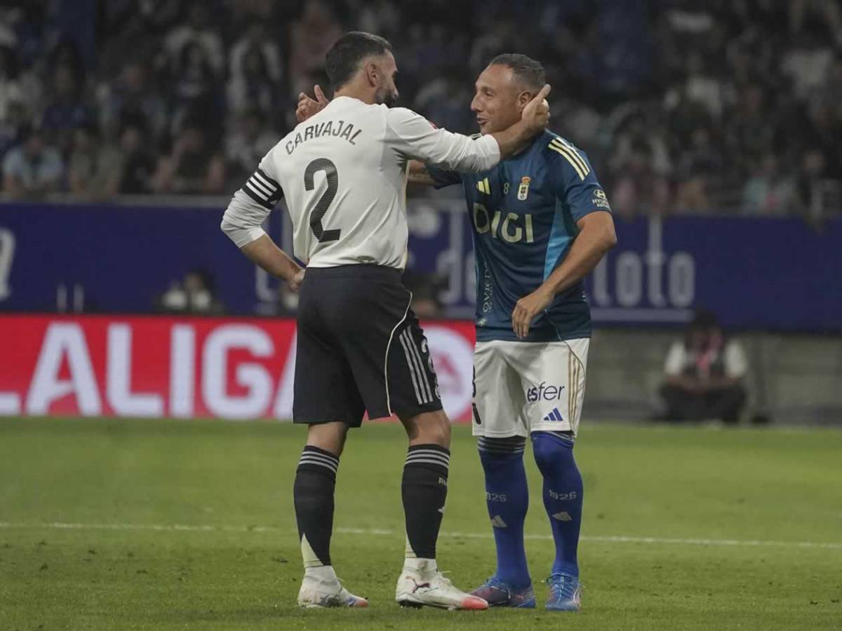 Mbappé calló a Vinicius, que hizo feo gesto al Oviedo y figura del Real Madrid enojado con Xabi