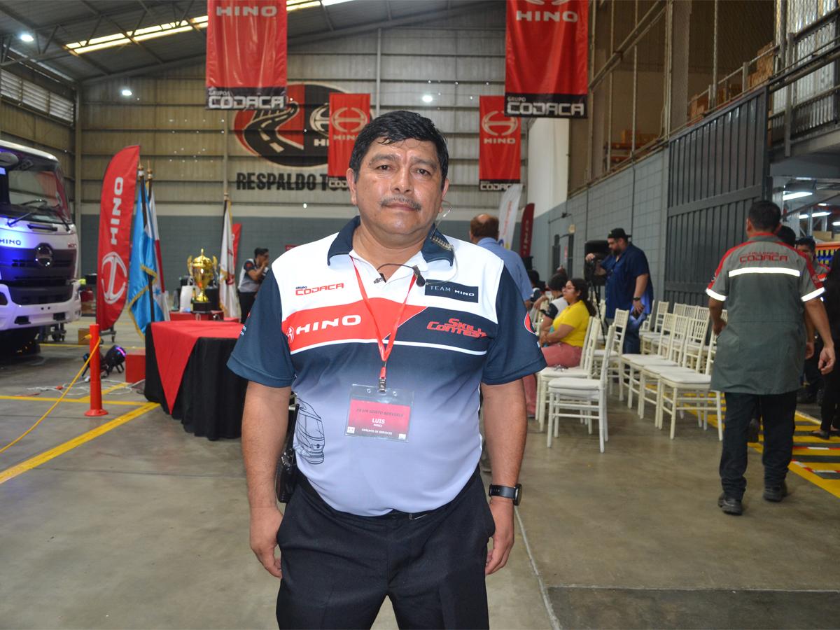 Luis Pérez, gerente de departamento de Servicio de Camiones Hino Honduras.