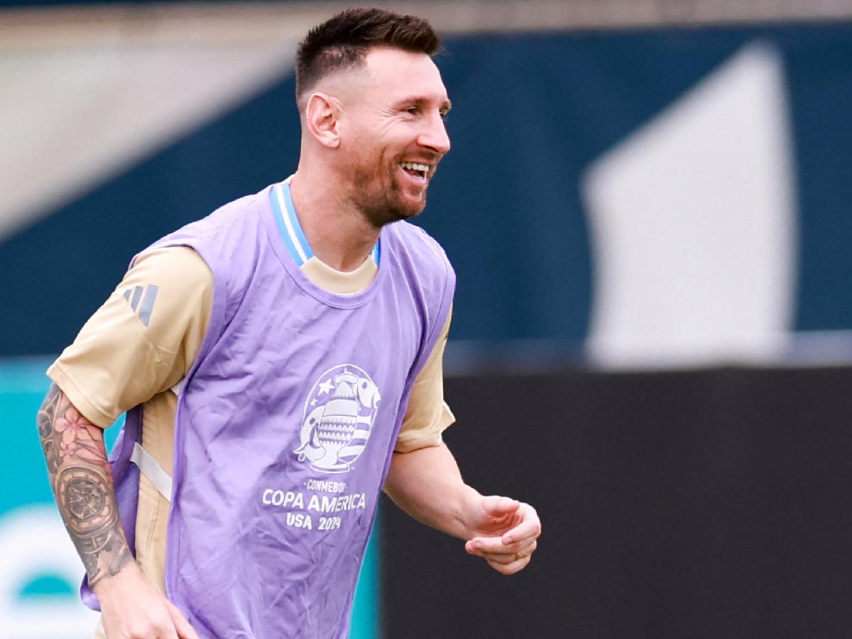 “Jugué con Messi y Cristiano; al final, el mejor es quien tiene más Balones de Oro”