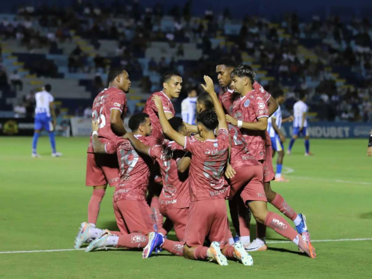 Motagua celebra el liderato, tristeza del Victoria y chicas cautivaron en La Ceiba