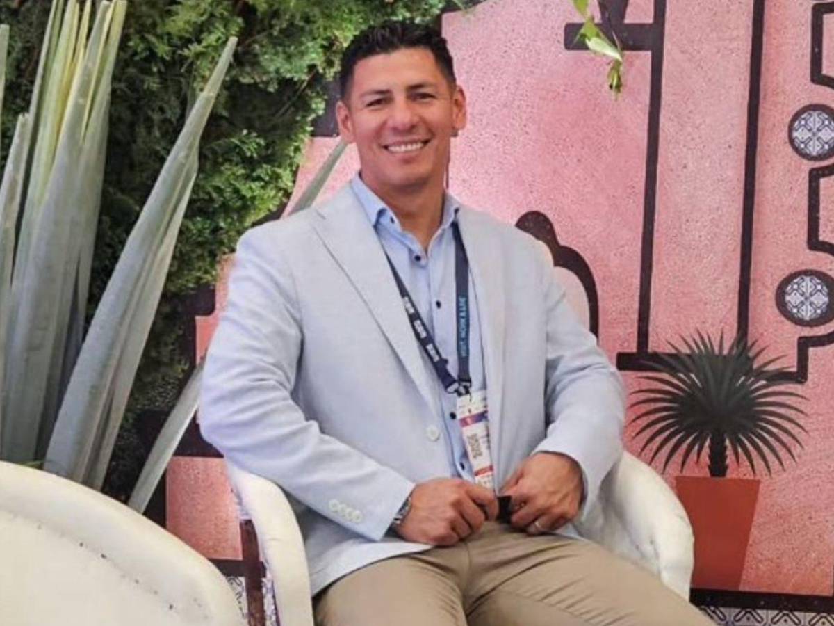 Hondureño triunfa con agencia de tours en Suiza y recorre ciudades de ensueño