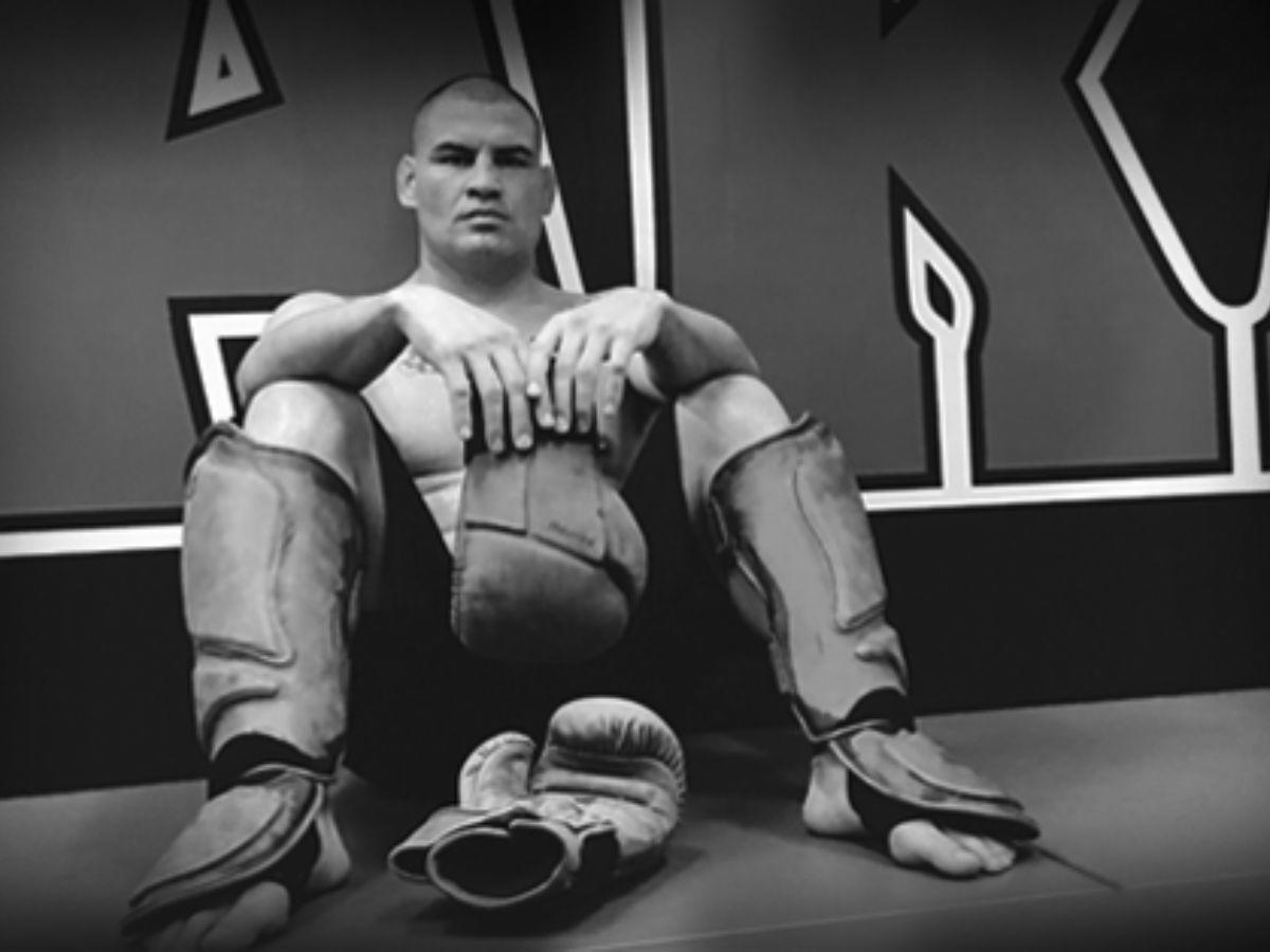 Caín Velásquez sentenciado tras atacar al abusador de su hijo