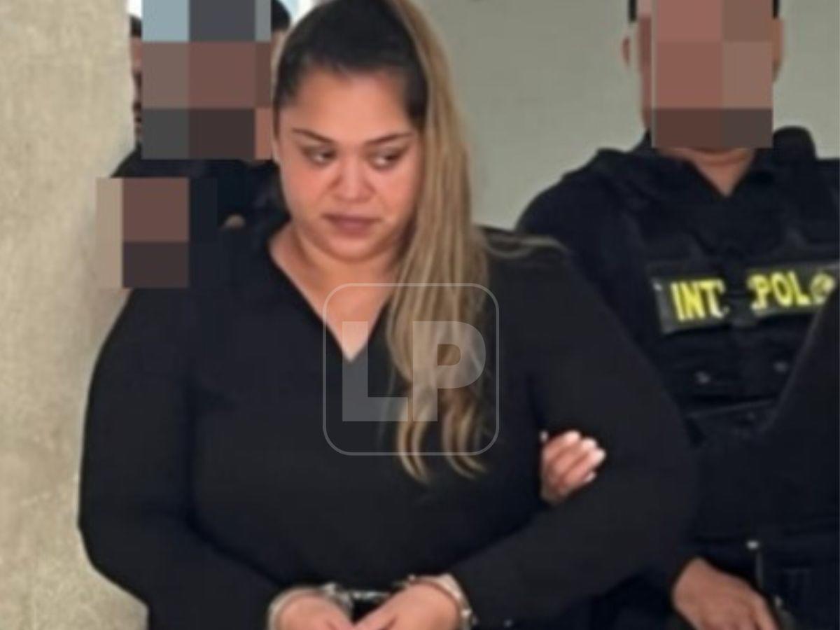 Ella es la estilista hondureña extraditada desde España, acusada de delito contra menor