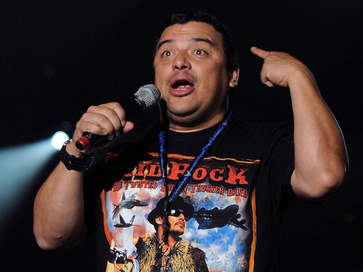 Uno de los mayores evasores de impuestos de California: acusan a comediante hondureño Carlos Mencía