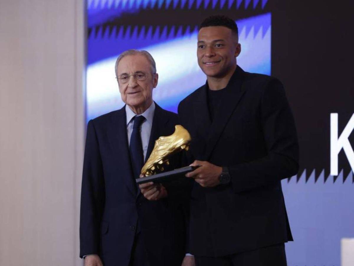 Mbappé recibe la Bota de Oro: lo que dijo y quiénes del Real Madrid lo acompañaron