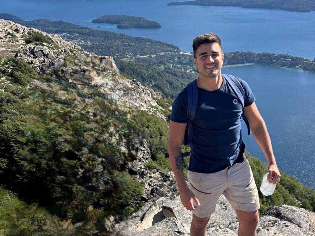 Joven deja misterioso mensaje en la pared de su casa y luego desaparece