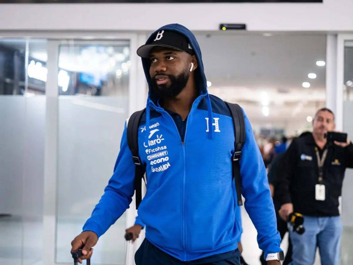 Rostros contentos: así fue la llegada de los seleccionados tras amistoso ante Perú