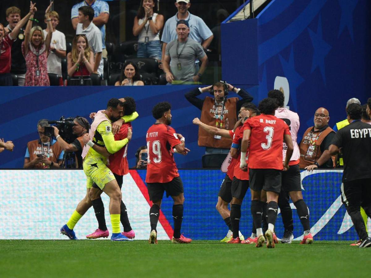 FIFA toma decisión con árbitro del polémico Argentina-Egipto en el Mundial