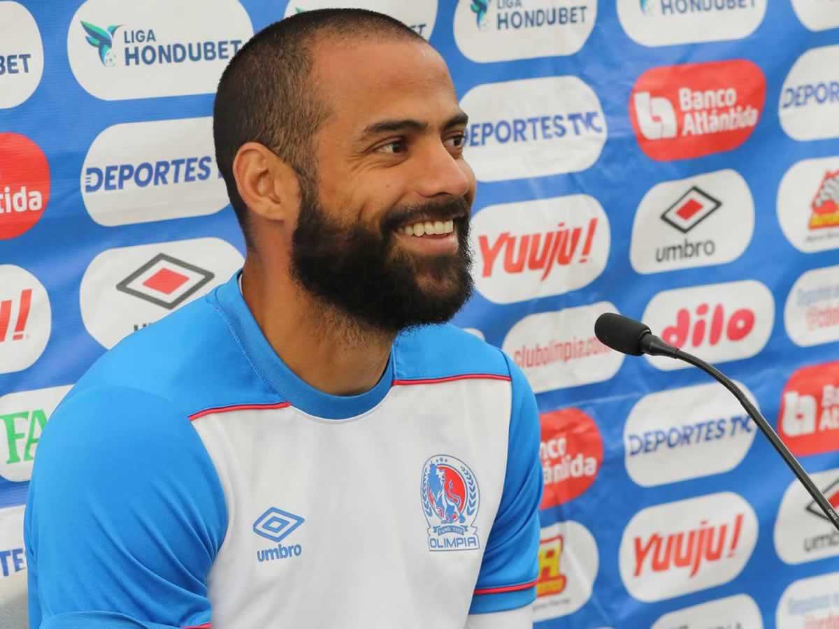 Edrick Menjívar analizó en conferencia de prensa la serie contra Olancho FC.