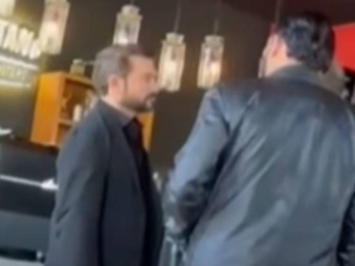 ¿Alianza? Captan a Yuri Sabas en reunión con jefe de bancada de Libre y revela lo que abordó